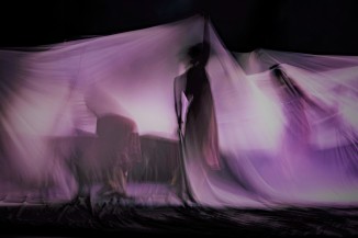hulki-okan-tabak-hLr1Co7dl7s-unsplash°Do